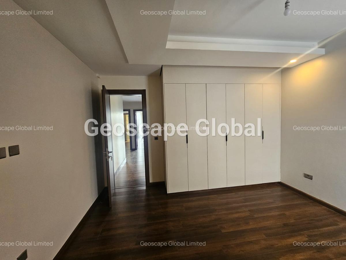 3 Bed Apartment with En Suite in Westlands Area - 8