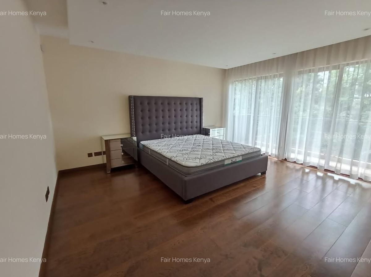 5 Bed Townhouse with En Suite at Convent Drive - 8