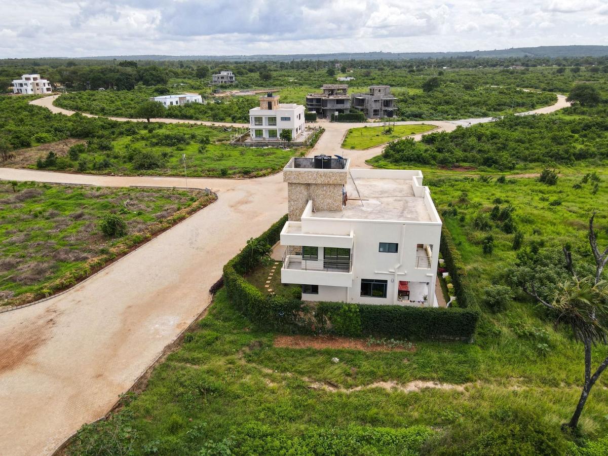 Land in Vipingo - 3