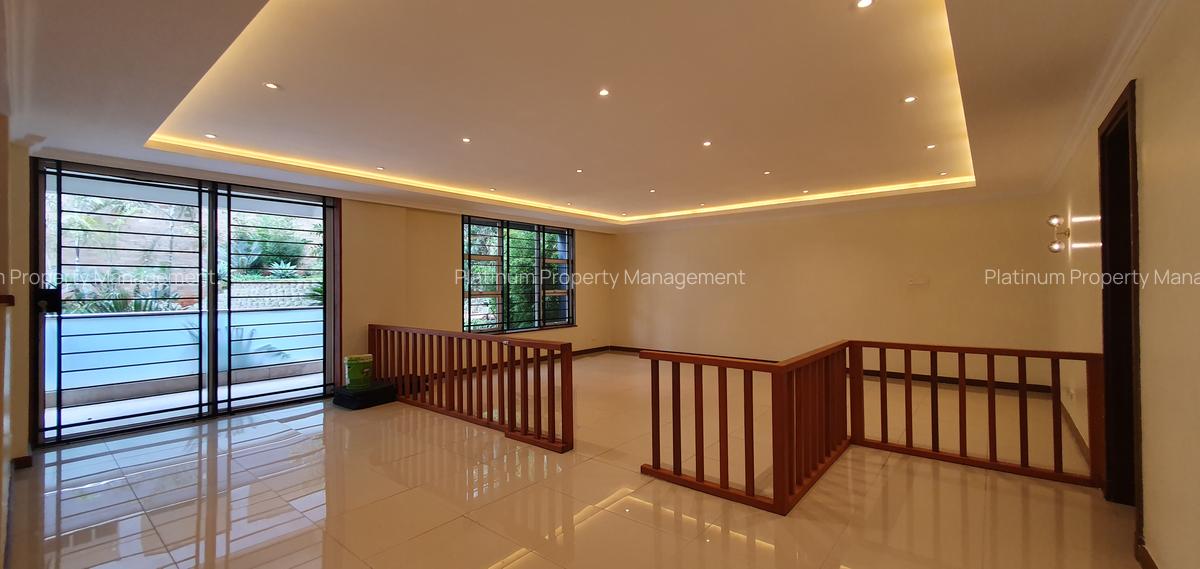 5 Bed Apartment with En Suite in General Mathenge - 12