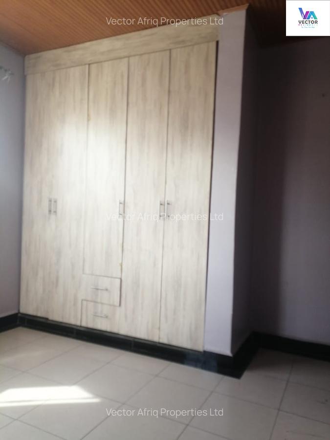 5 Bed Townhouse with En Suite in Syokimau - 17