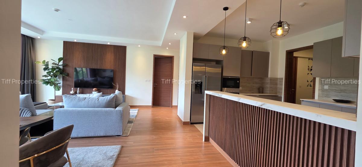 3 Bed Apartment in Riverside - 3