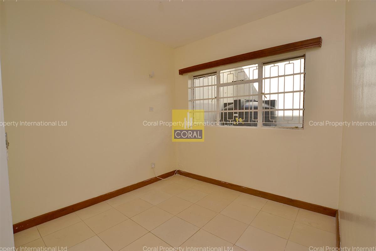 4 Bed Townhouse in Westlands Area - 9