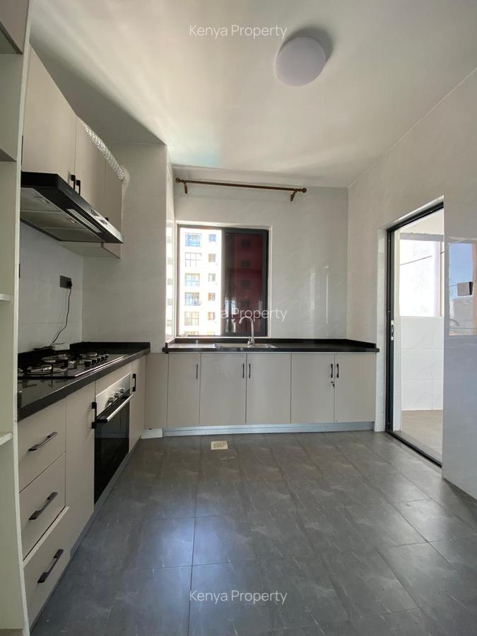 2 Bed Apartment with En Suite at Kindaruma Road - 3