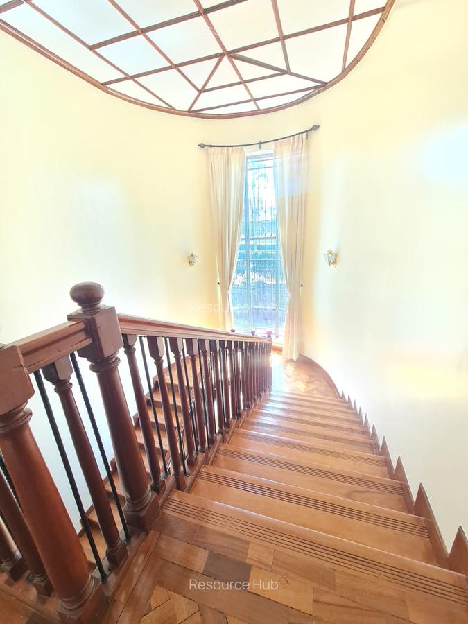 4 Bed House with En Suite at Runda - 8