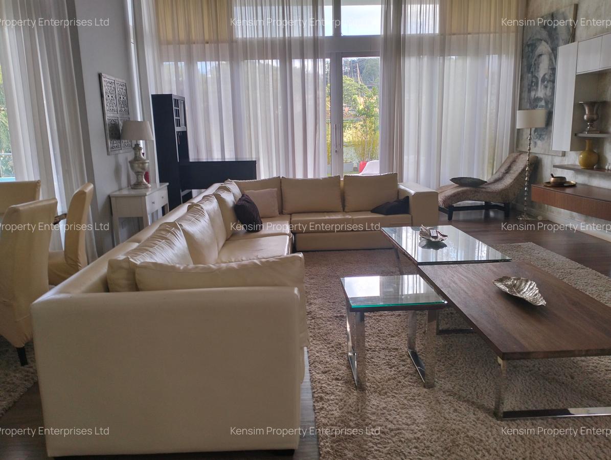 4 Bed Townhouse with En Suite in Spring Valley - 2