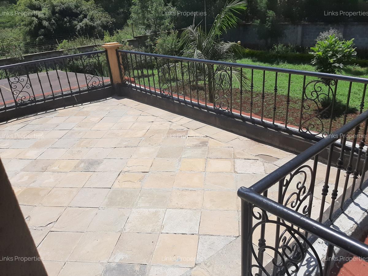 4 Bed Townhouse with En Suite at Karen - 20