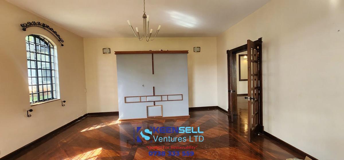 5 Bed House with En Suite in Kitisuru - 13