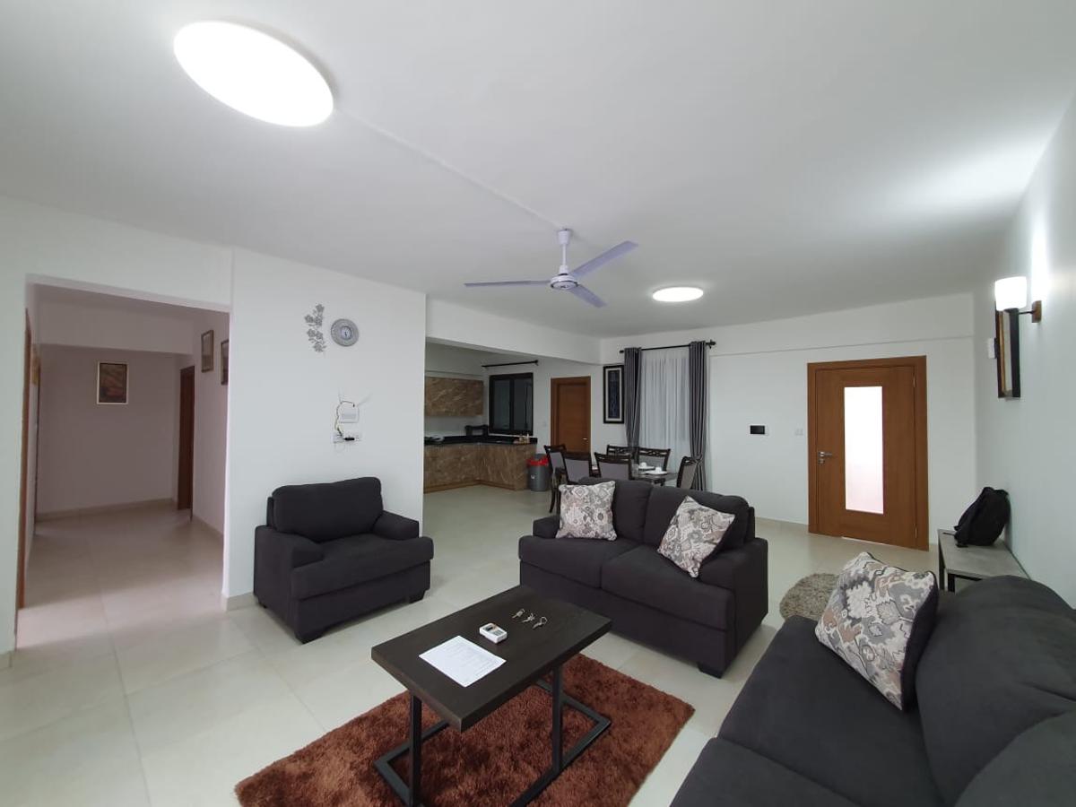 Furnished 3 Bed Apartment with En Suite at Lantana Road - 1