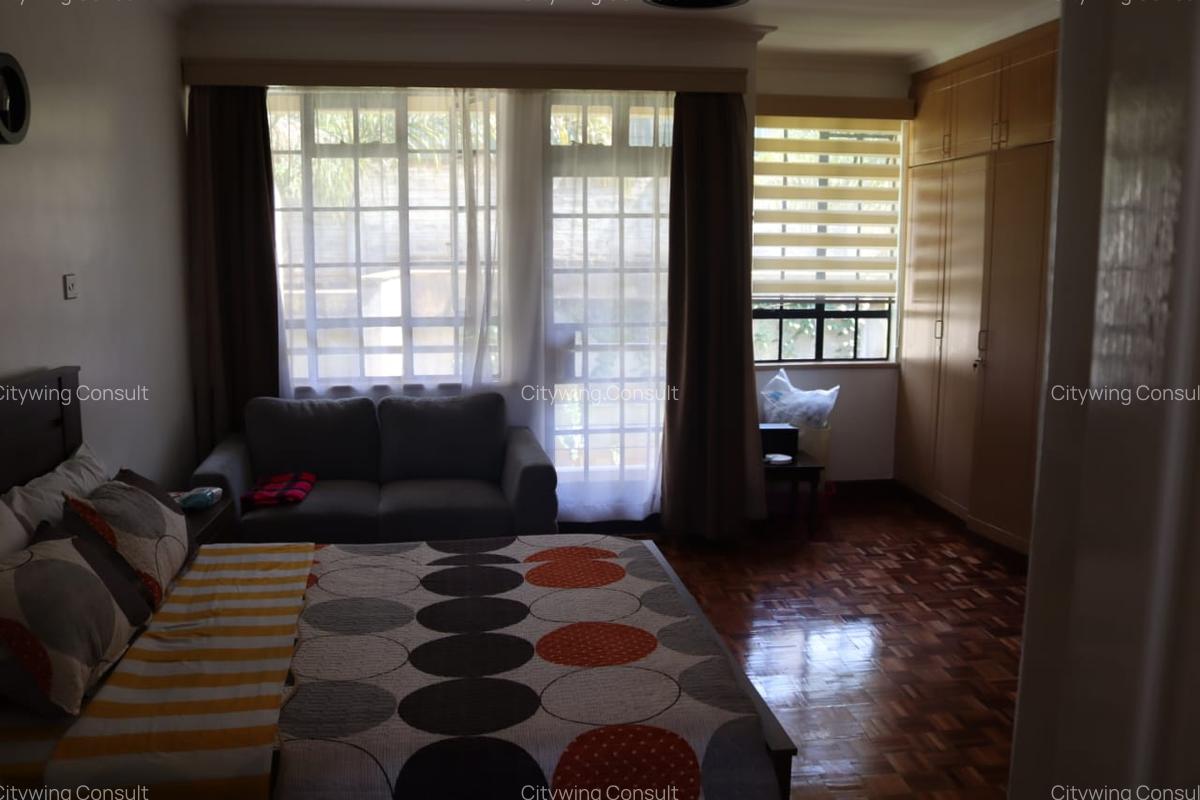 4 Bed Townhouse with En Suite at Loresho - 5