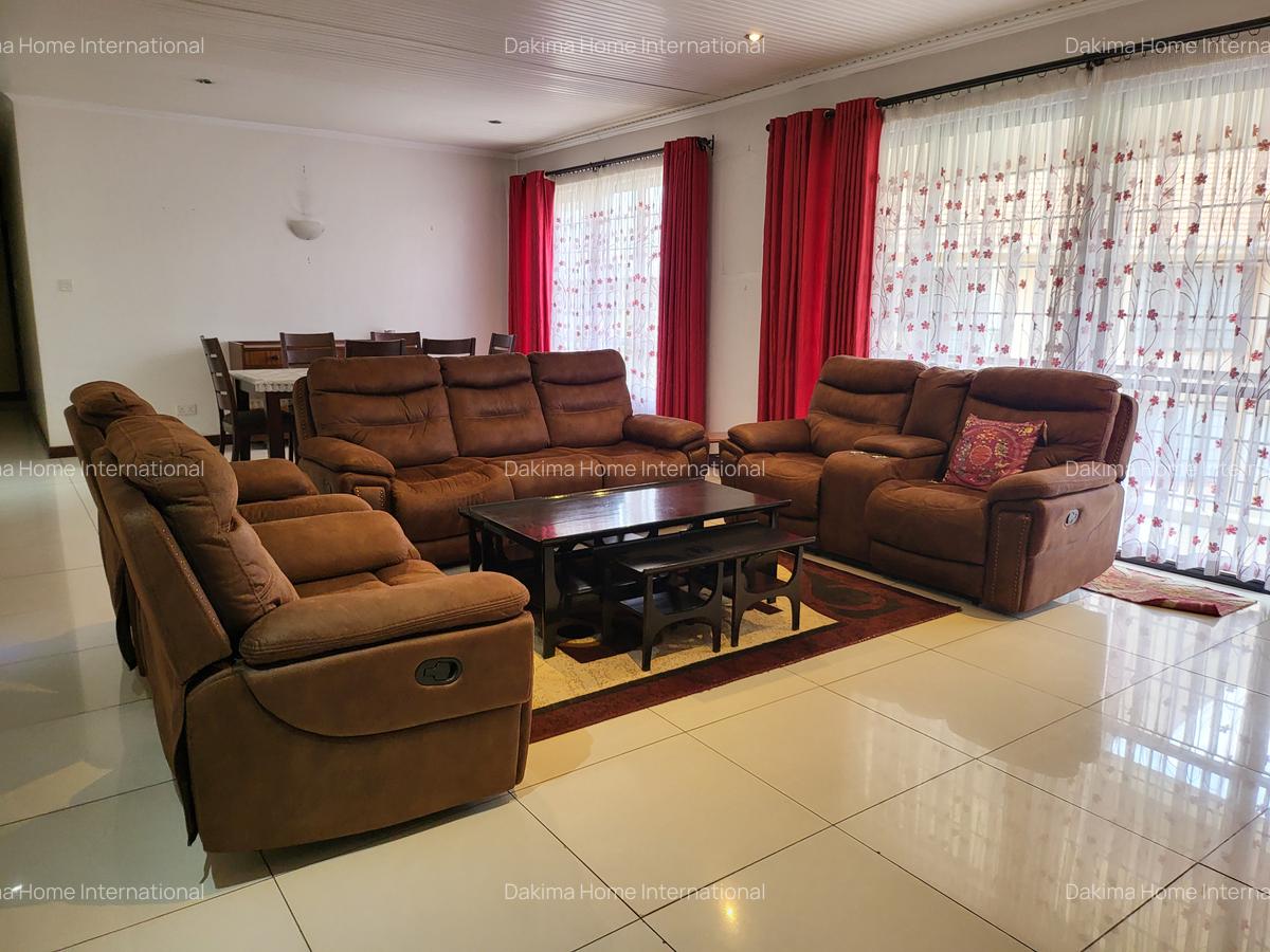 3 Bed Apartment with En Suite in Rhapta Road - 3