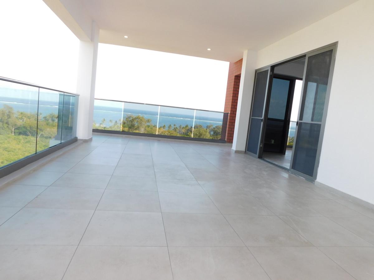 3 Bed Apartment with En Suite at Shanzu - 12