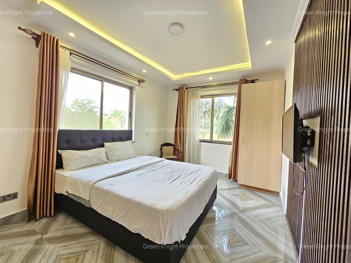 2 Bed House with En Suite in Nyari - 11