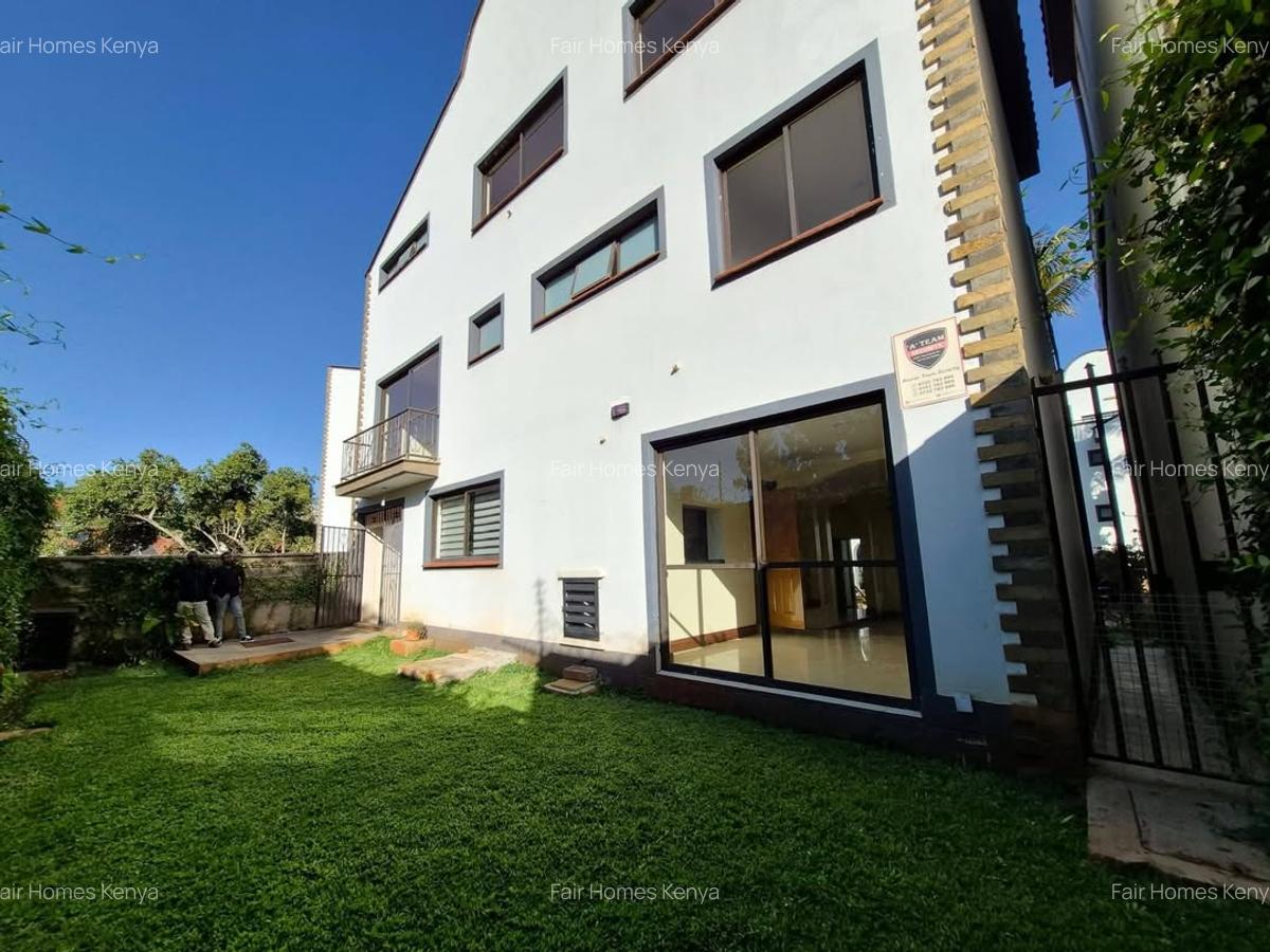 5 Bed Townhouse with En Suite at Westlands - 2
