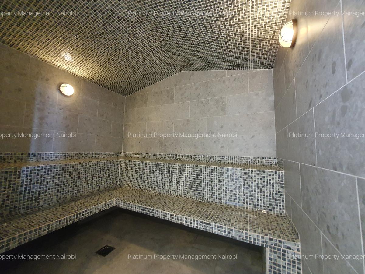 2 Bed Apartment with En Suite at The Colosseum - 18