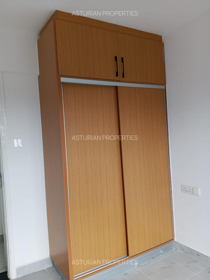 1 Bed Apartment with En Suite in Kitisuru - 3