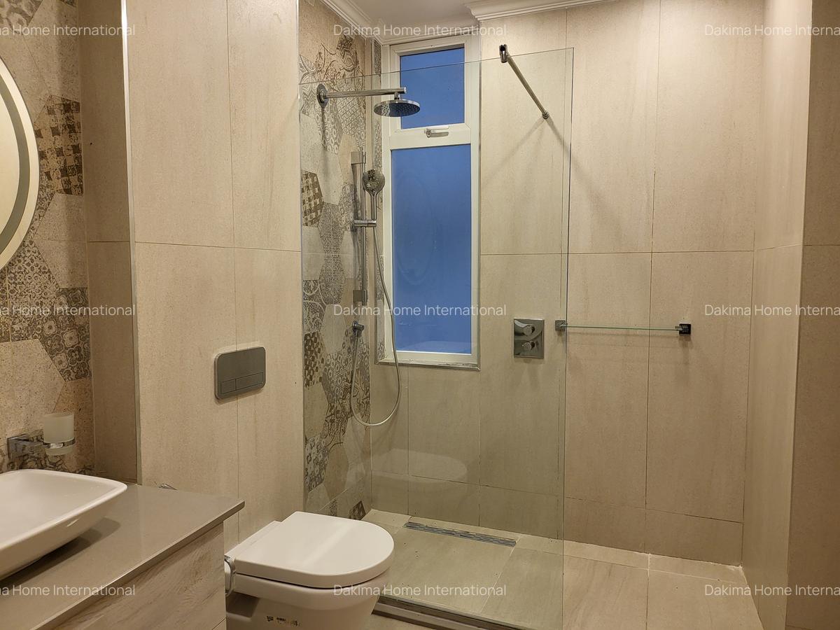 Furnished 2 Bed Apartment with En Suite in Parklands - 13