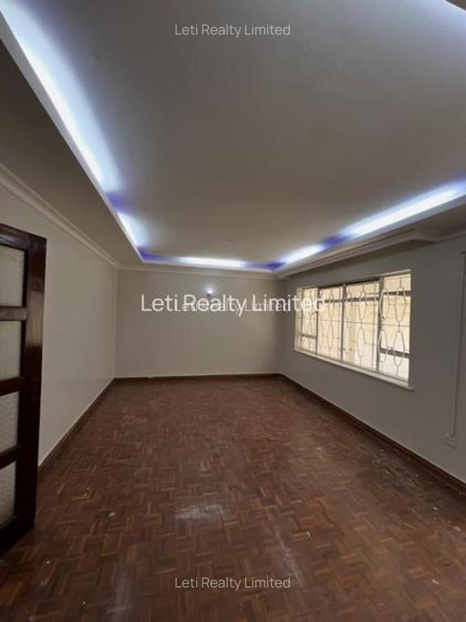 4 Bed Townhouse with En Suite in Kilimani - 5