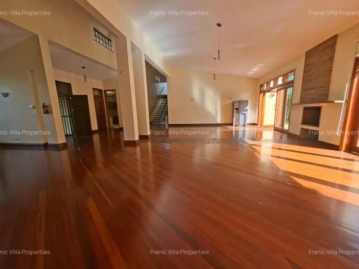 4 Bed House with En Suite at Runda - 8