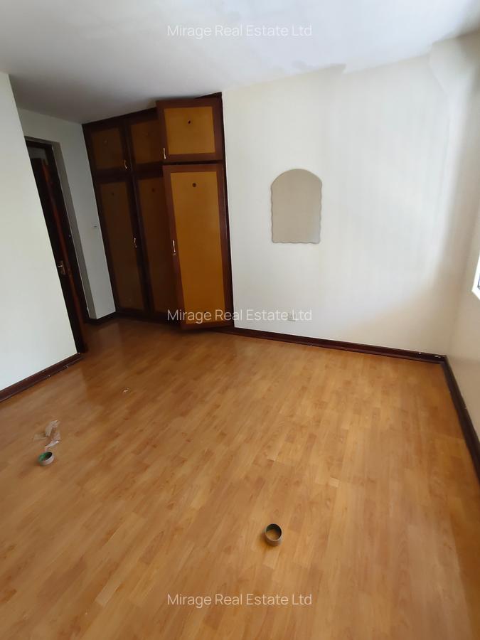 3 Bed Apartment with Borehole in Kileleshwa - 11