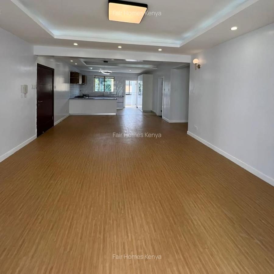 4 Bed Apartment with En Suite at Hatheru Road - 6