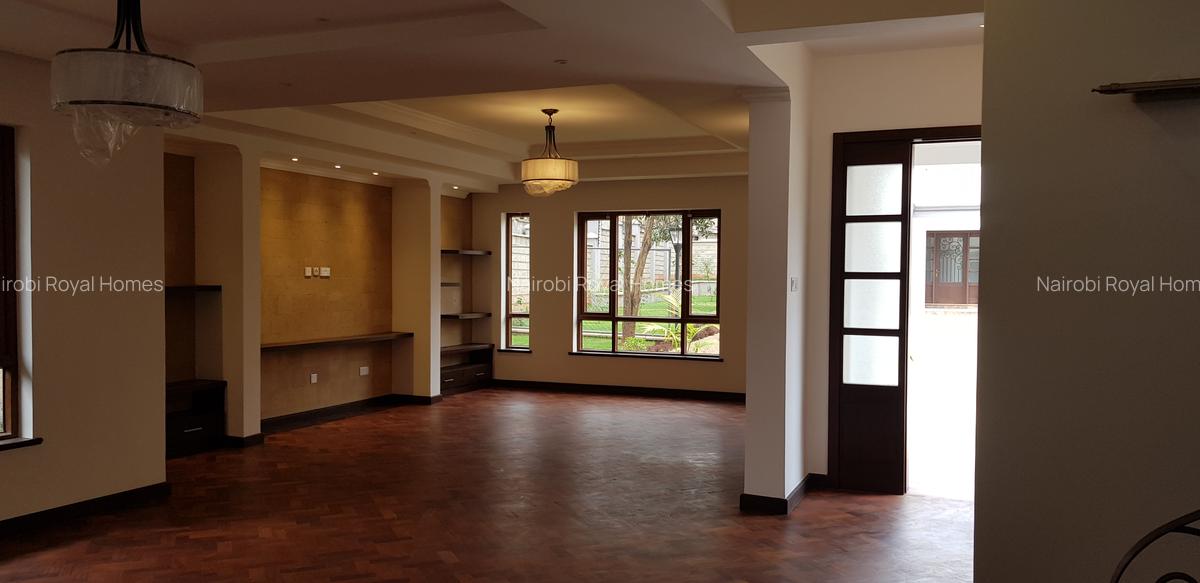 5 Bed Townhouse with En Suite at Lifestyle Townhouse - 6