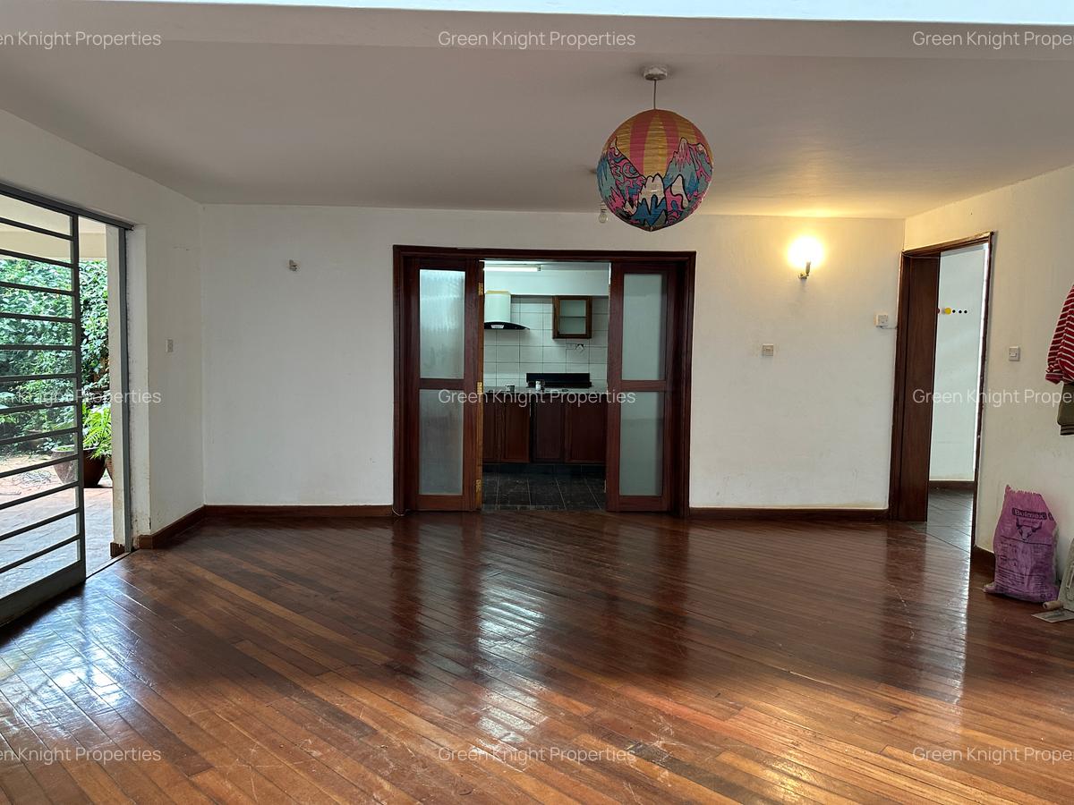 4 Bed Townhouse with En Suite in Lavington - 3