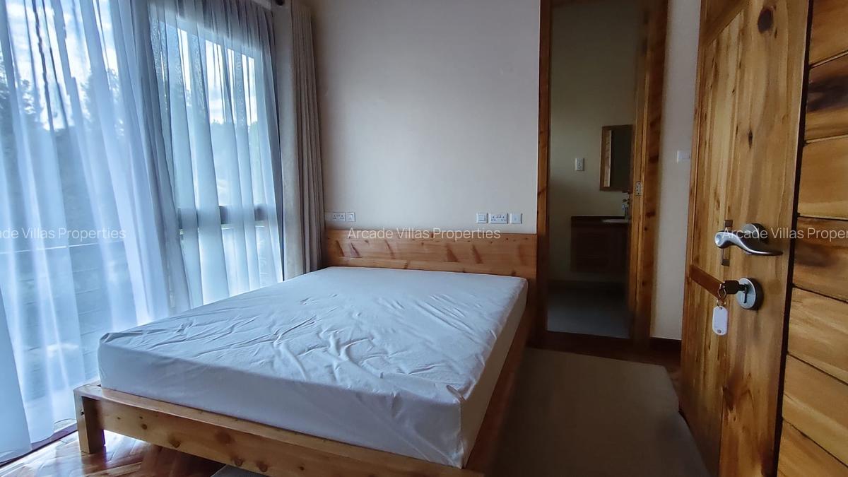 2 Bed Villa with En Suite in Kyuna - 8