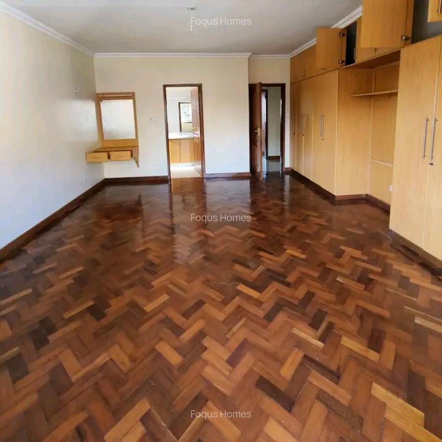 3 Bed Apartment with En Suite at Tabere - 7