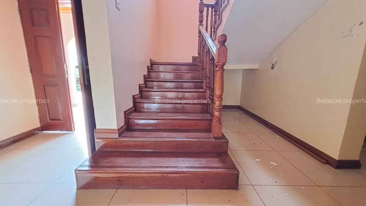 5 Bed Townhouse with En Suite in Nyari - 5