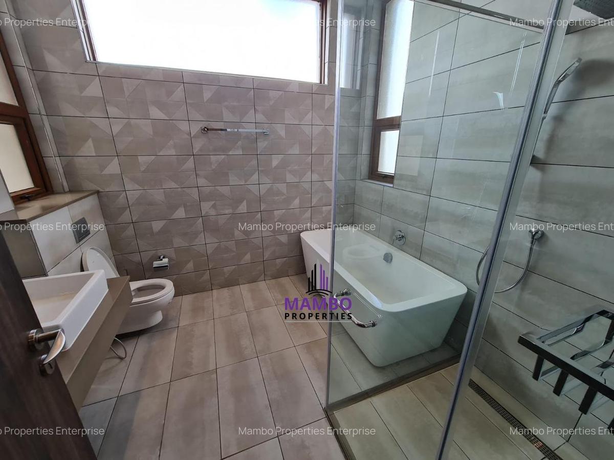 3 Bed Apartment with En Suite at General Mathenge - 10