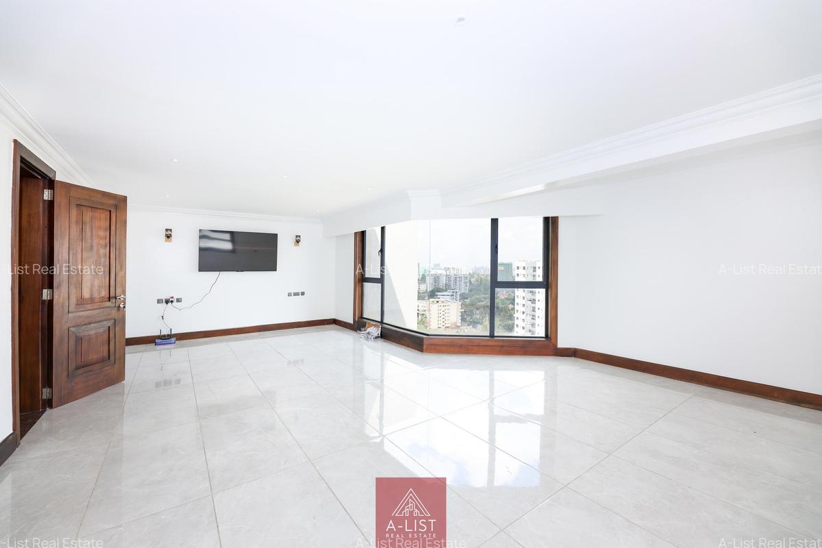 5 Bed Apartment with En Suite at Nyando Road - 4