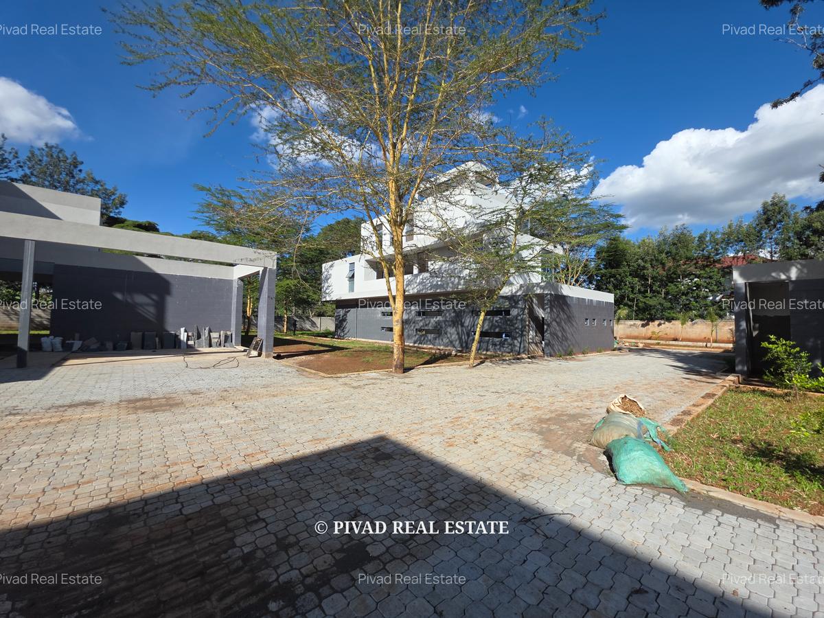 5 Bed House with Swimming Pool in Karen - 3