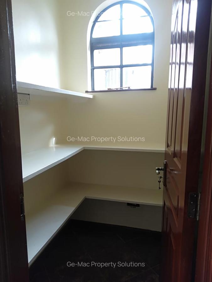4 Bed House with En Suite in Kiambu Road - 6