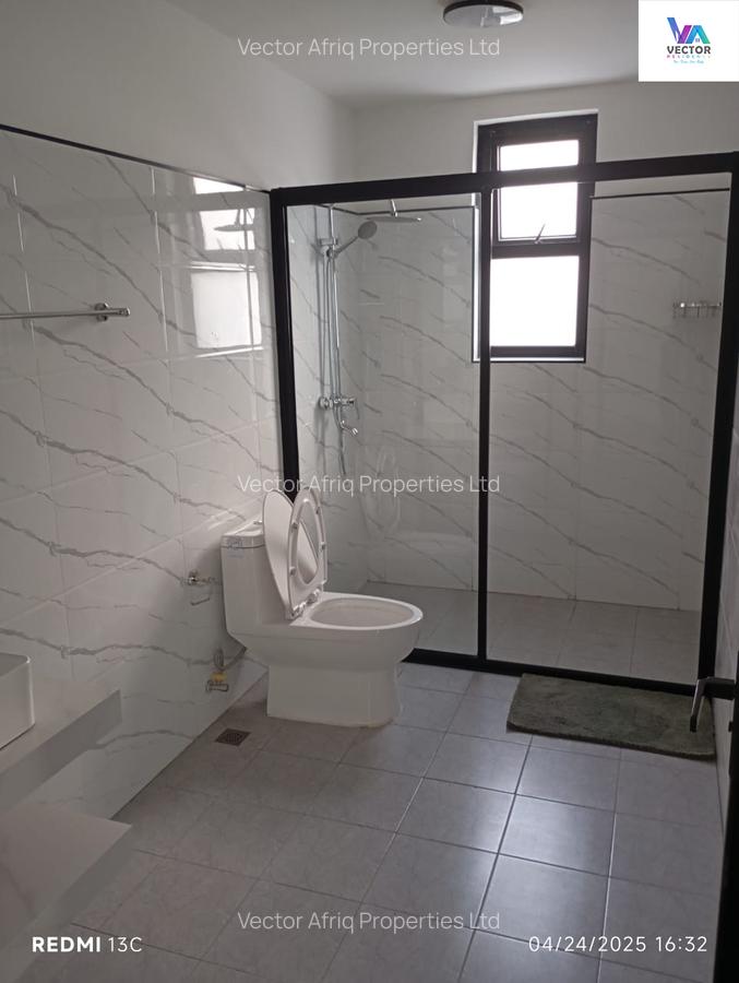 3 Bed Apartment with En Suite in Syokimau - 14