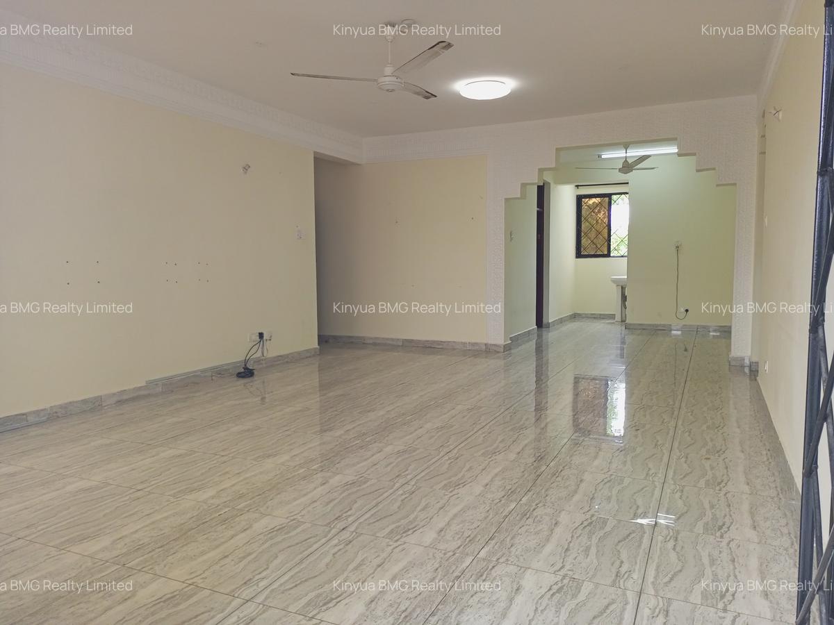 3 Bed Apartment with En Suite in Nyali Area - 1
