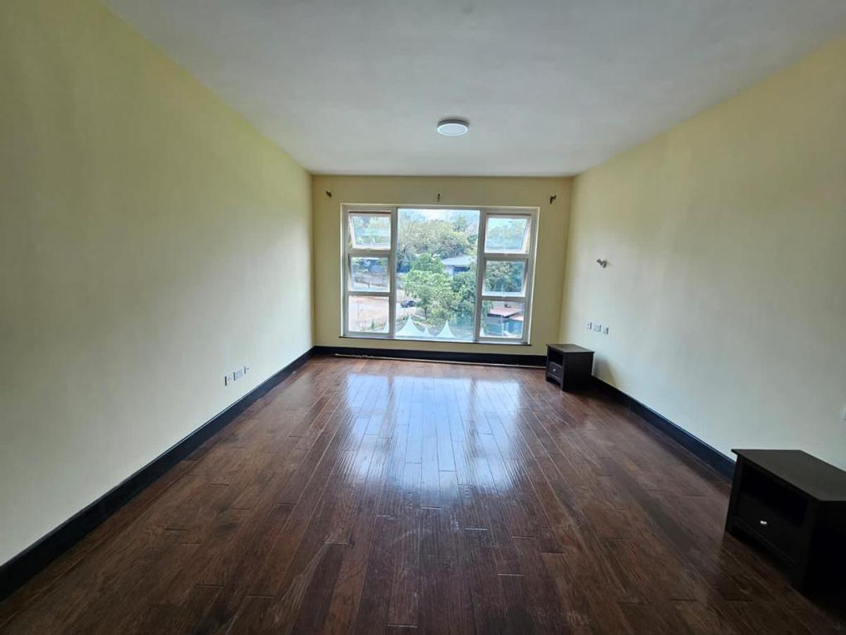 Furnished 4 Bed Apartment with En Suite in General Mathenge - 10