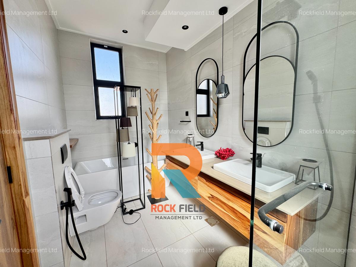 4 Bed Villa with En Suite in Loresho - 15