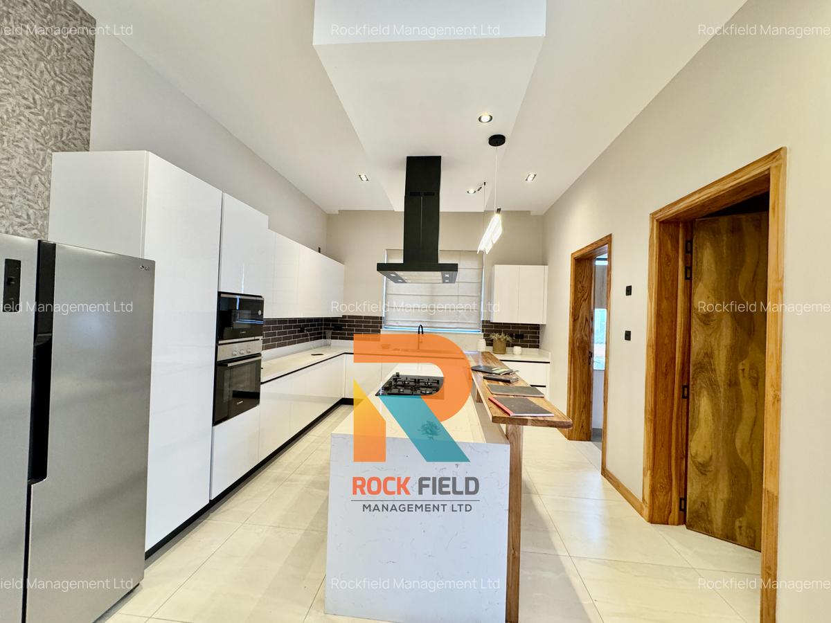 4 Bed Townhouse with En Suite in Loresho - 6