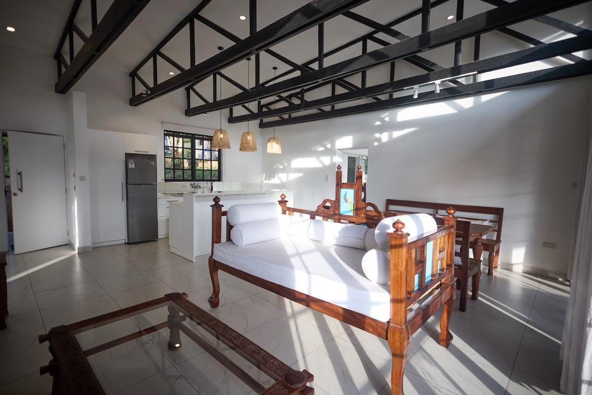 2 Bed Townhouse with En Suite at Kinanda Road - 14