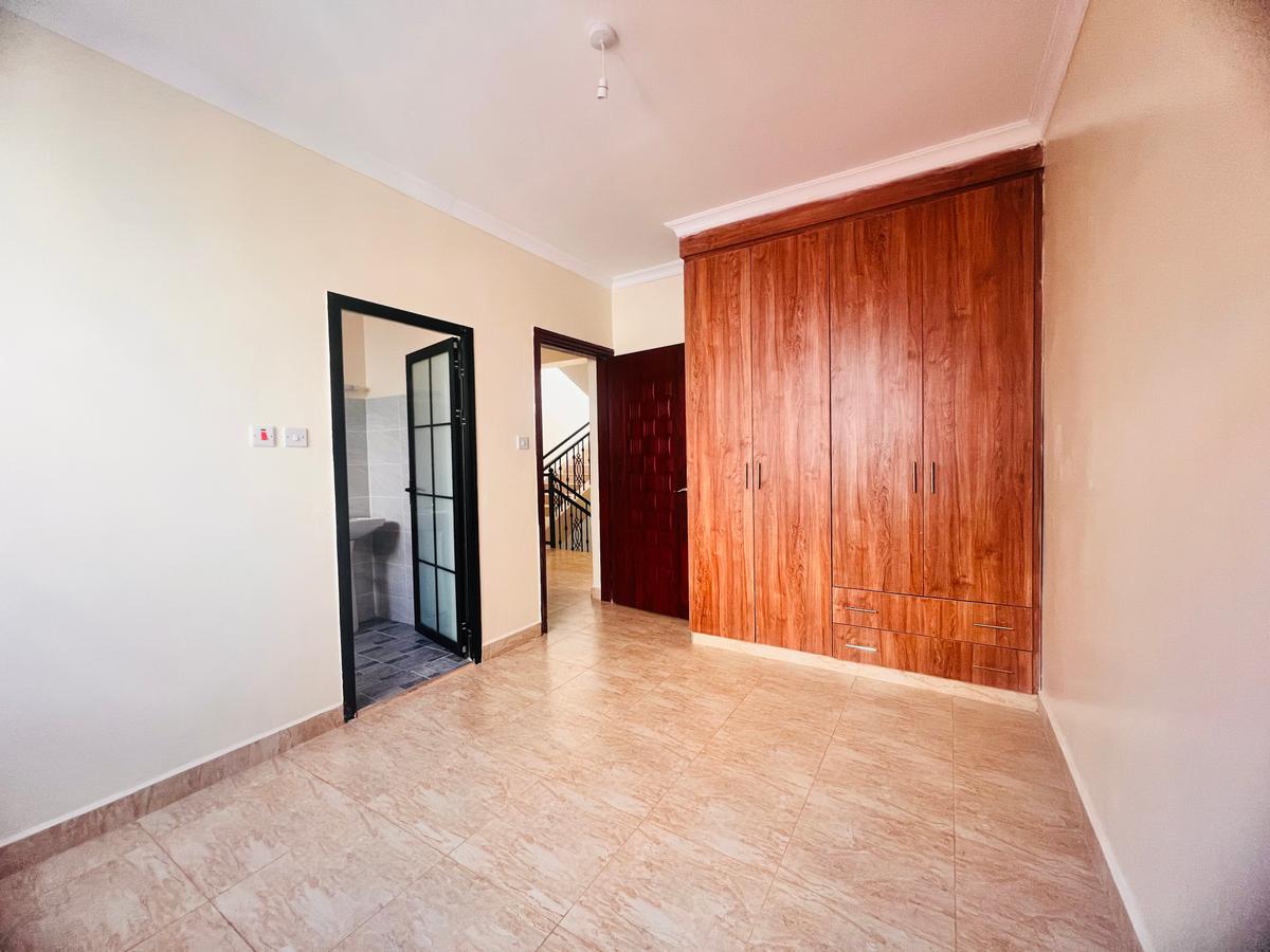 4 Bed Villa with En Suite at Kenyatta Road - 10