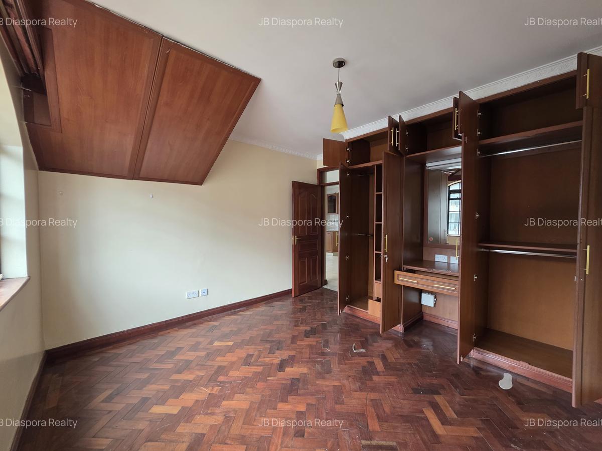 2 Bed Apartment with En Suite at Mvuli Road - 14