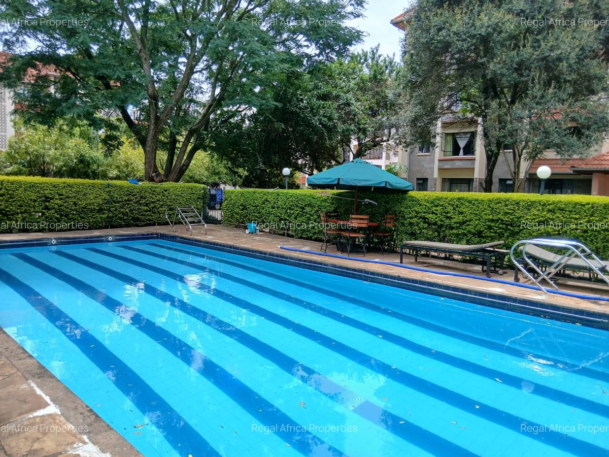 Serviced 3 Bed Apartment with En Suite at Denis Prit - 9