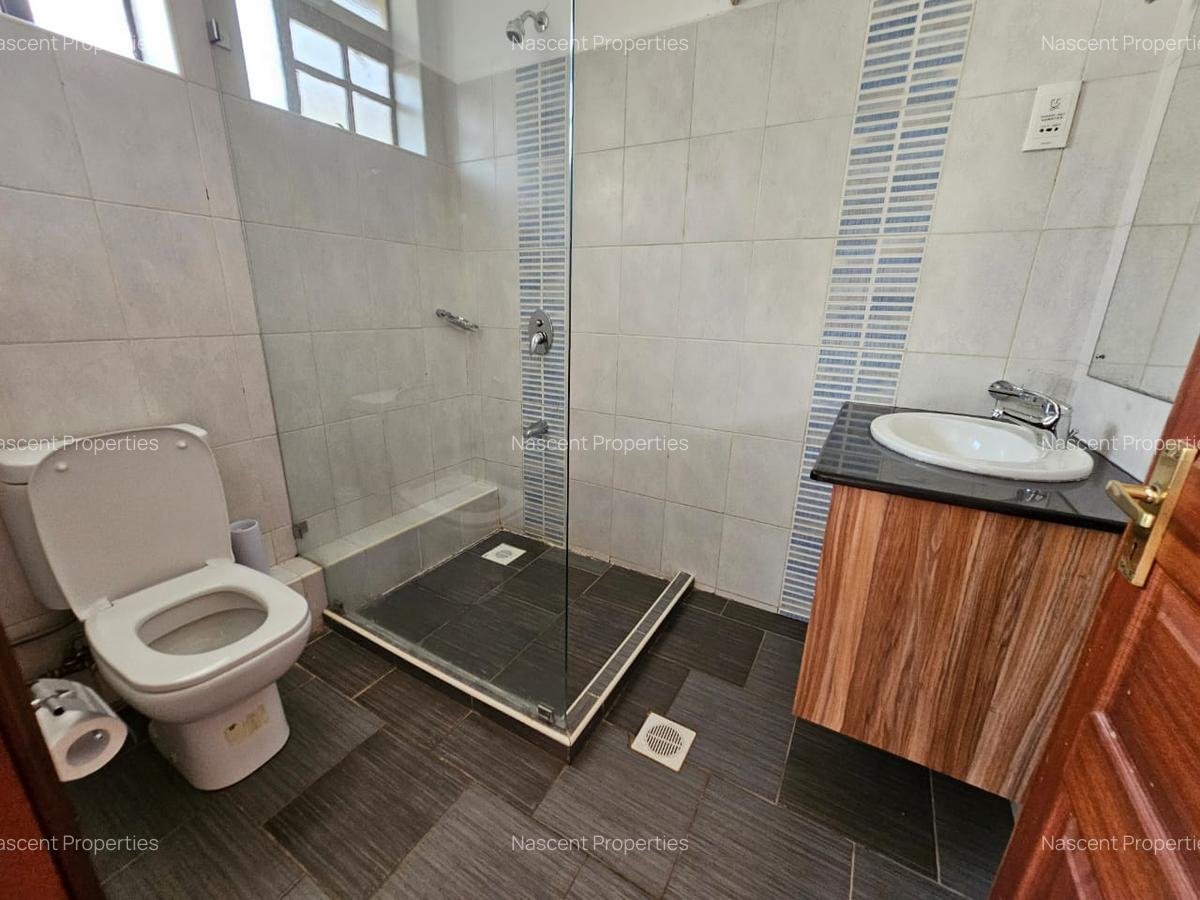 4 Bed House with En Suite in Kitisuru - 10