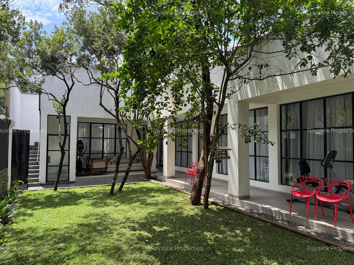 3 Bed House with En Suite at Mukoma - 16