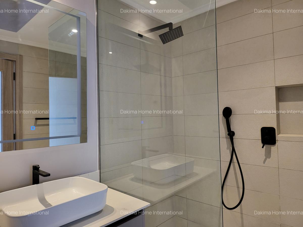 4 Bed Townhouse with En Suite in Runda - 14