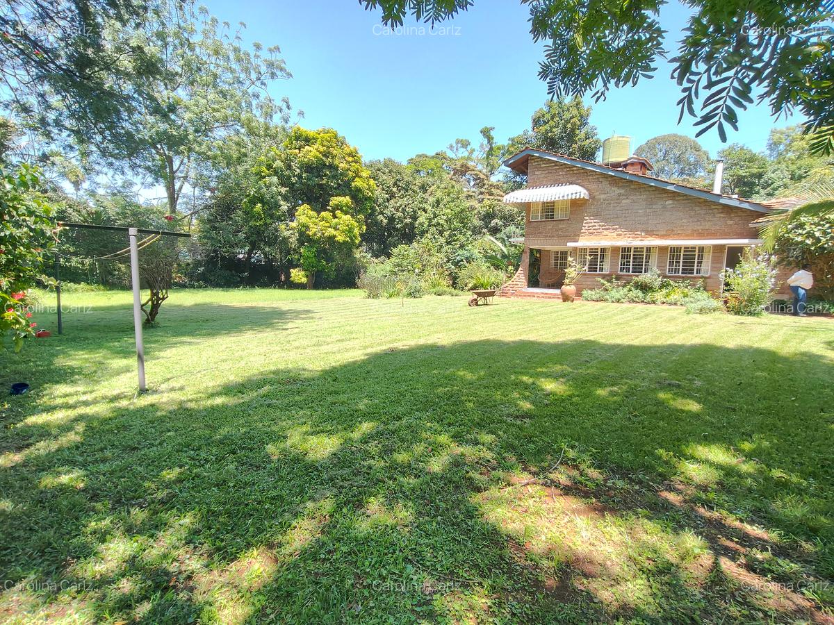 2 Bed House with En Suite at Lakeview - 1