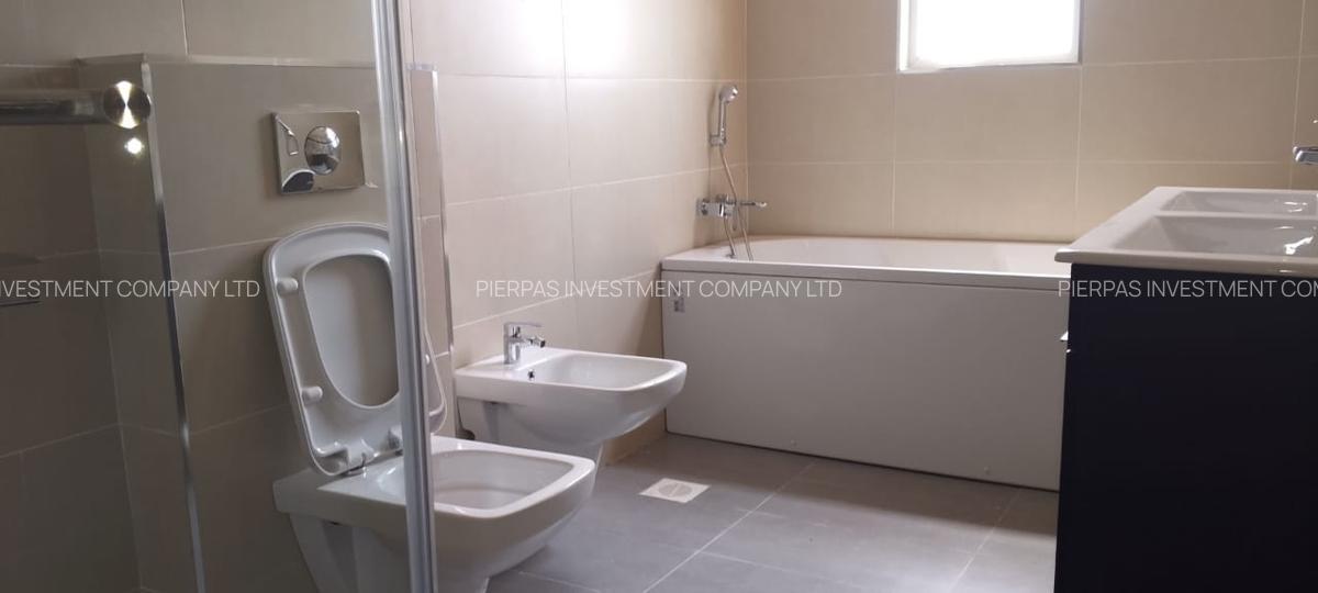 4 Bed Townhouse with En Suite in Kiambu Road - 9