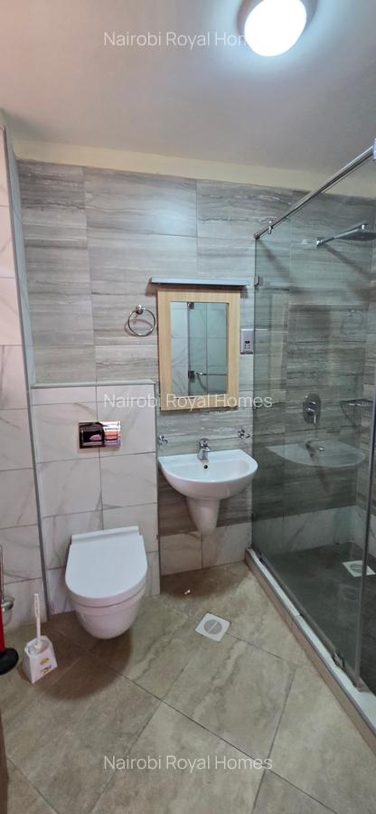 5 Bed Townhouse with En Suite at Lavington Green - 4