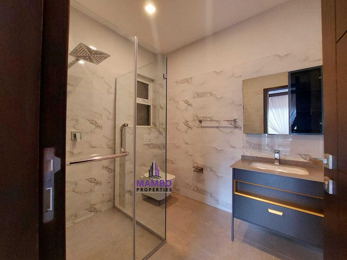 2 Bed Apartment with En Suite at Riverside Drive - 14